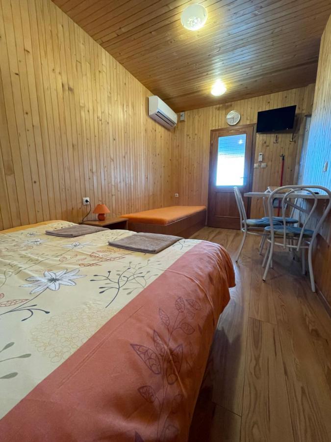 Nero Apartman Veľký Meder Dış mekan fotoğraf